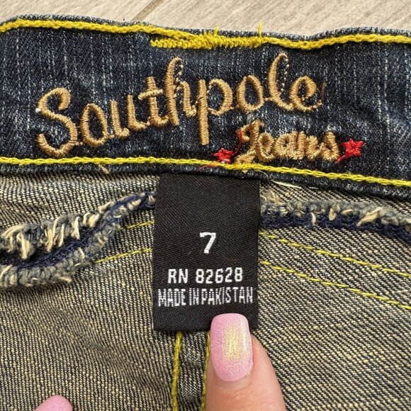Southpole Womens Y2K Denim Bermuda Shorts Size 7 Embroidered Pockets Dark Wash C - Picture 5 of 8